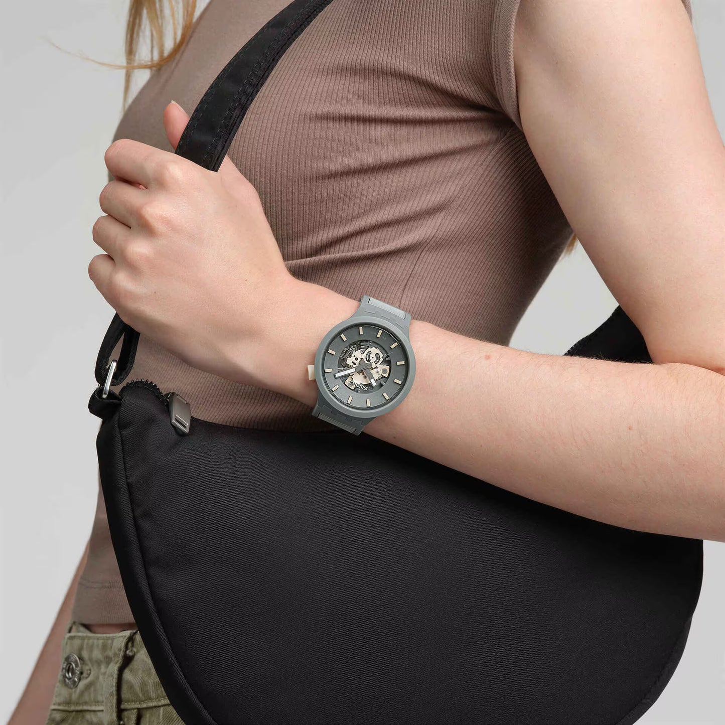 Swatch THRU THE HORIZON SB05M102