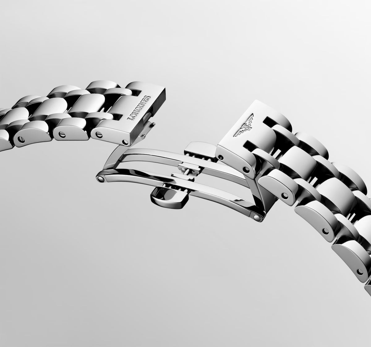 Longines DolceVita  20,8 × 32 mm
